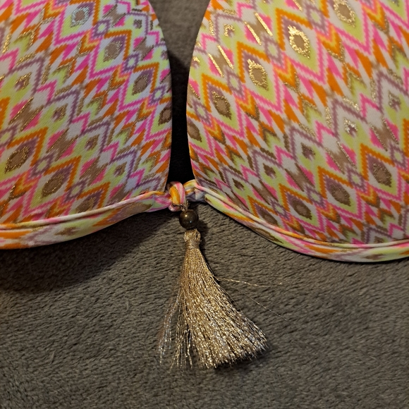 Shade & Shore Sun Coast Cheeky Tassel Bikini-Pink Chrevron Small & 34C NWOT - Picture 3 of 9